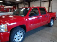 BUY CHEVROLET SILVERADO 1500 2011 4WD CREW CAB 143.5