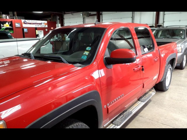 BUY CHEVROLET SILVERADO 1500 2008 4WD CREW CAB 143.5