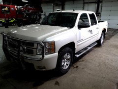 BUY CHEVROLET SILVERADO 1500 2012 4WD CREW CAB 143.5