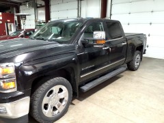 BUY CHEVROLET SILVERADO 1500 2015 4WD CREW CAB 143.5