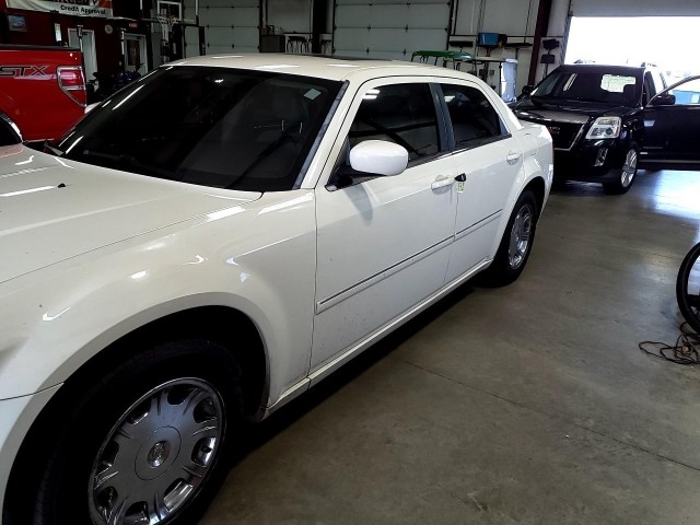 BUY CHRYSLER 300 2006 4DR SDN 300 TOURING, Fairway Auto Auction