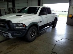 BUY RAM 1500 2016 4WD CREW CAB 140.5