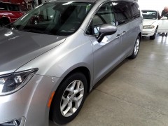BUY CHRYSLER PACIFICA 2017, Fairway Auto Auction