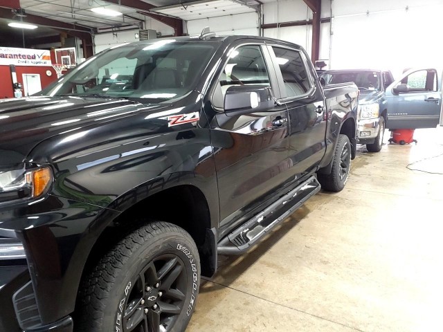 BUY CHEVROLET SILVERADO 1500 2019 4WD CREW CAB 147
