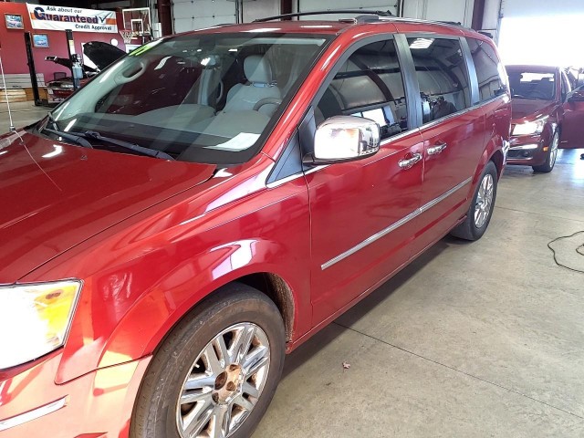BUY CHRYSLER TOWN & COUNTRY 2009 4DR WGN LIMITED, Fairway Auto Auction