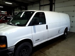2004 CHEVROLET EXPRESS CARGO VAN 3500 155
