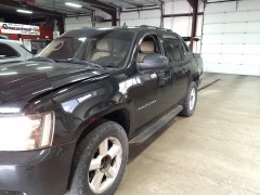 BUY CHEVROLET AVALANCHE 2007 4WD CREW CAB 130
